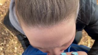 Julia - Winter - Stiefbruder abgemolken und das Outdoor OMG - Big7-0
