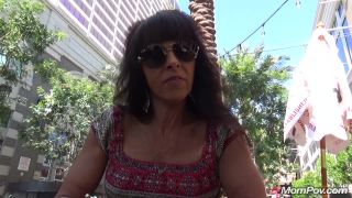 Online tube Mompov presents Laila-0