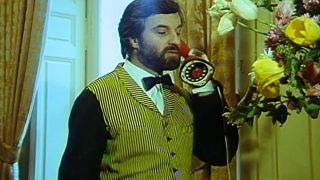 7148 Les Bas De Soie Noire-7