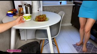 Annette Milf - Champions breakfast is an omelette from my hot stepmom. 1080P - Annette_milf-1
