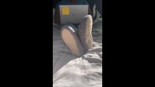 fetish Sassy Toes Sassy Toes aka sassytoesforyou - 12-16-2024 OnlyFans Video - Its a cozy wfh day, and Im lounging in my new slippers, feeling so comfortable while video-0