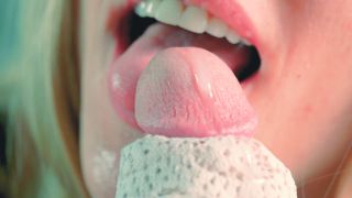 Good Morning Close Up Tongue Teasing Blowjob 1080p-9