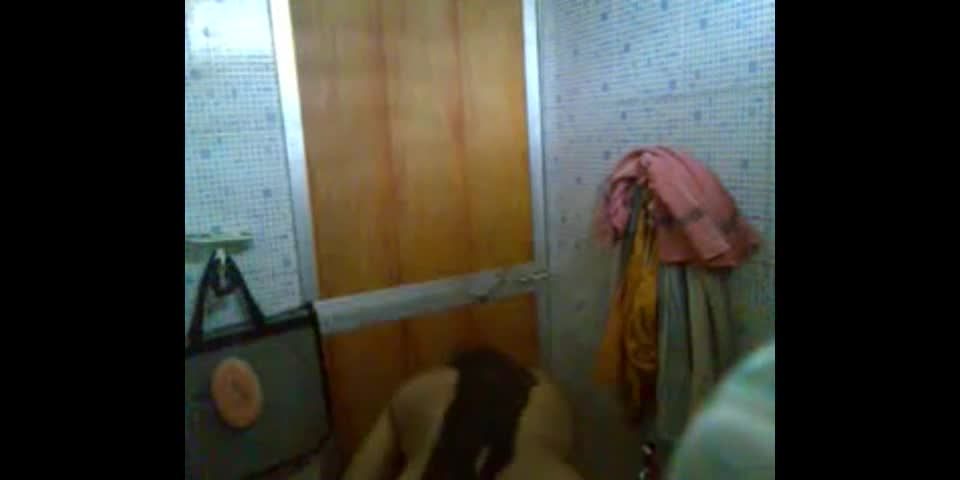 Shower_bathroom_691