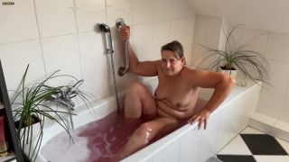 free xxx video 21 fetish papa Julia-Winter - Natursekt in der Badewanne , fetish on femdom porn-3
