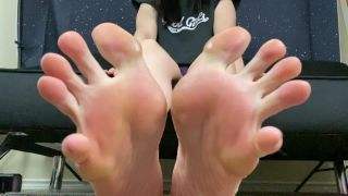 the-goddess-clue  Stay strong It s almost the weekend on feet porn -5