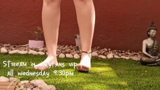Stepsister My stepsister cant stop ejaculating orgasm with tickling with grass on her feet-3