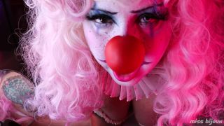 Mistress Bijoux - Clown Coughs -  (FullHD 2024) New Porn-9