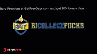 Bi College Fucks - Hung southern boy Elliotts first bisexual threesome-8