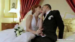 Online Video Lucy Bell – Private – Naughty Redheaded Bride double penetration-1