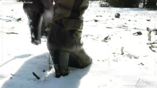 Brown Dirty Boots  1080p *-6