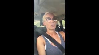 LouLou Petite Louloupetite - smoking and driving video 20-06-2017-6