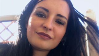 Lady Amira - Smoking In The Morning - Smoking-6
