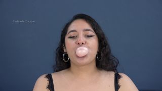 Custom Fetish - Velouria s 1st Bubble Gum Bubble Blowin - Fetish-1