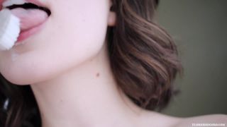 Flora Rodgers () Florarodgers - eye fucking but then i brush my teeth video 21-08-2019-9