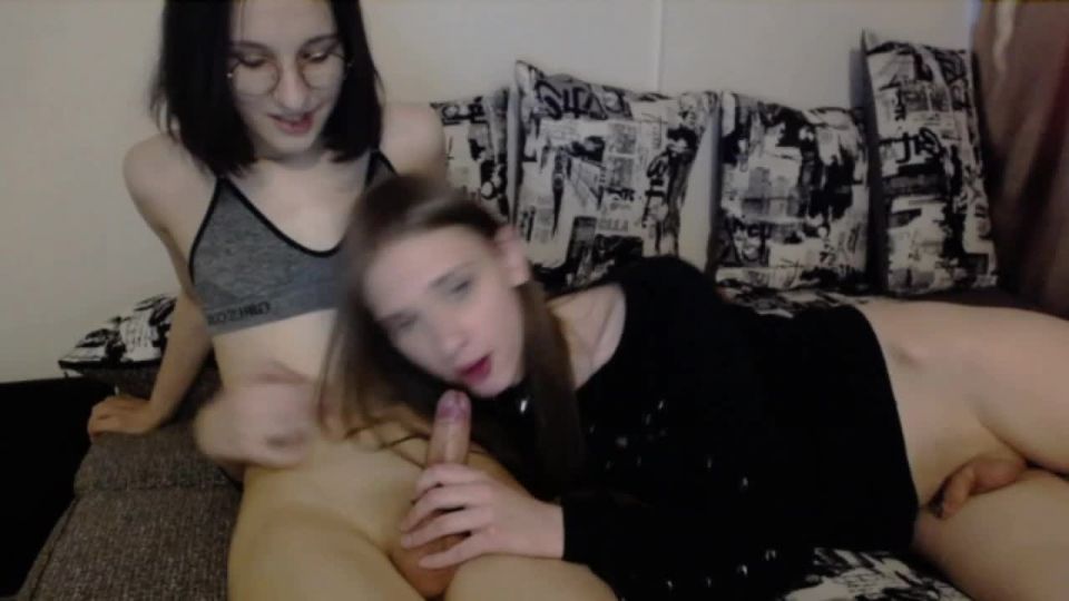 free online video 11  Shemale Webcams Video for December 25, 2018 – 02, webcam on webcam