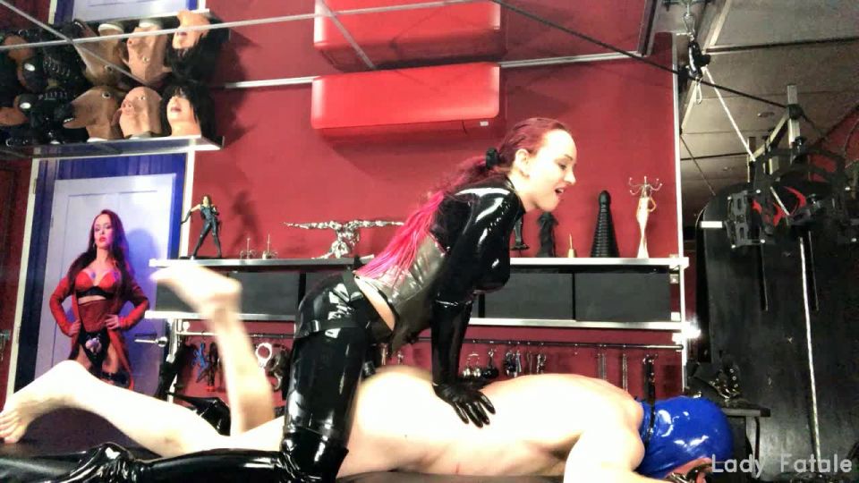 Lady Fatale - mistresslfatale () Mistresslfatale - stream started at pm 12-01-2022