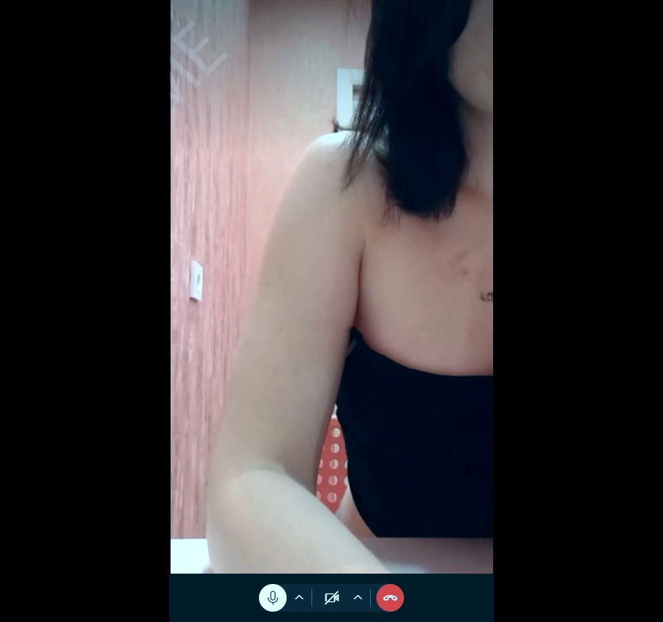 Sexy Blonde Secretly Tempts Nerd Neighbor - Hot Encounter