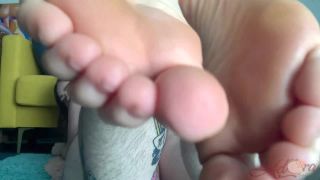 xxx clip 43 fetish sex toys Adora bell - Rubbing and Massaging GF Feet - FullHD 1080p, fetish on femdom porn-3