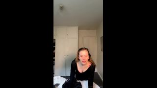 Rhiannon Hughes RhiannnonhughesStream started at pm Take a bath with me - 30-08-2021 - Onlyfans-9