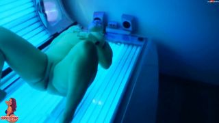 AnjaAmelia - Privates Video aus dem Solarium - FullHD 1080P-9