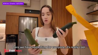 [GetFreeDays.com] French woman, take a vegetable in the pussy Adult Clip December 2022-3