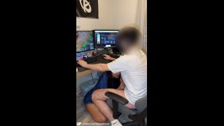 Thaiandfrench - KCORP fan sucks me off during my game, I have to AFK to fuck her #KCWIN - Facial-2