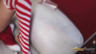 TESSA FOWLER - GLORIOUS CRIMSON CHRISTMAS - Solo-1