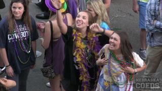 Mardi Gras 2017 From Our Bourbon Street Apartment Girls Flashing For Beads public Chelsea aka Janelle-2