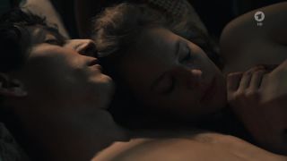 Alicia von Rittberg - Lotte am Bauhaus (2019) HD 720p!!!-5