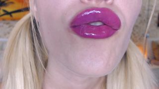 Goddess Natalie – Weak for soft lips - Findom online-9