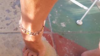 Pussy Close Up Amateur Blonde Mature Wife Enjoys Naked Sex and Feet Worship-7