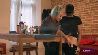 Cruel Anettes - Flatmate Handjob - Handjob-2