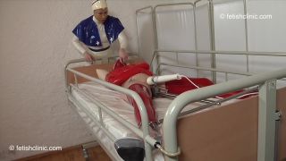 FetishClinicAR-ALB-MagicWandTherapy-2-5