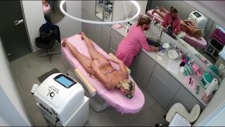 Hidden-Zone.com- Spying in the cosmetic salon-7